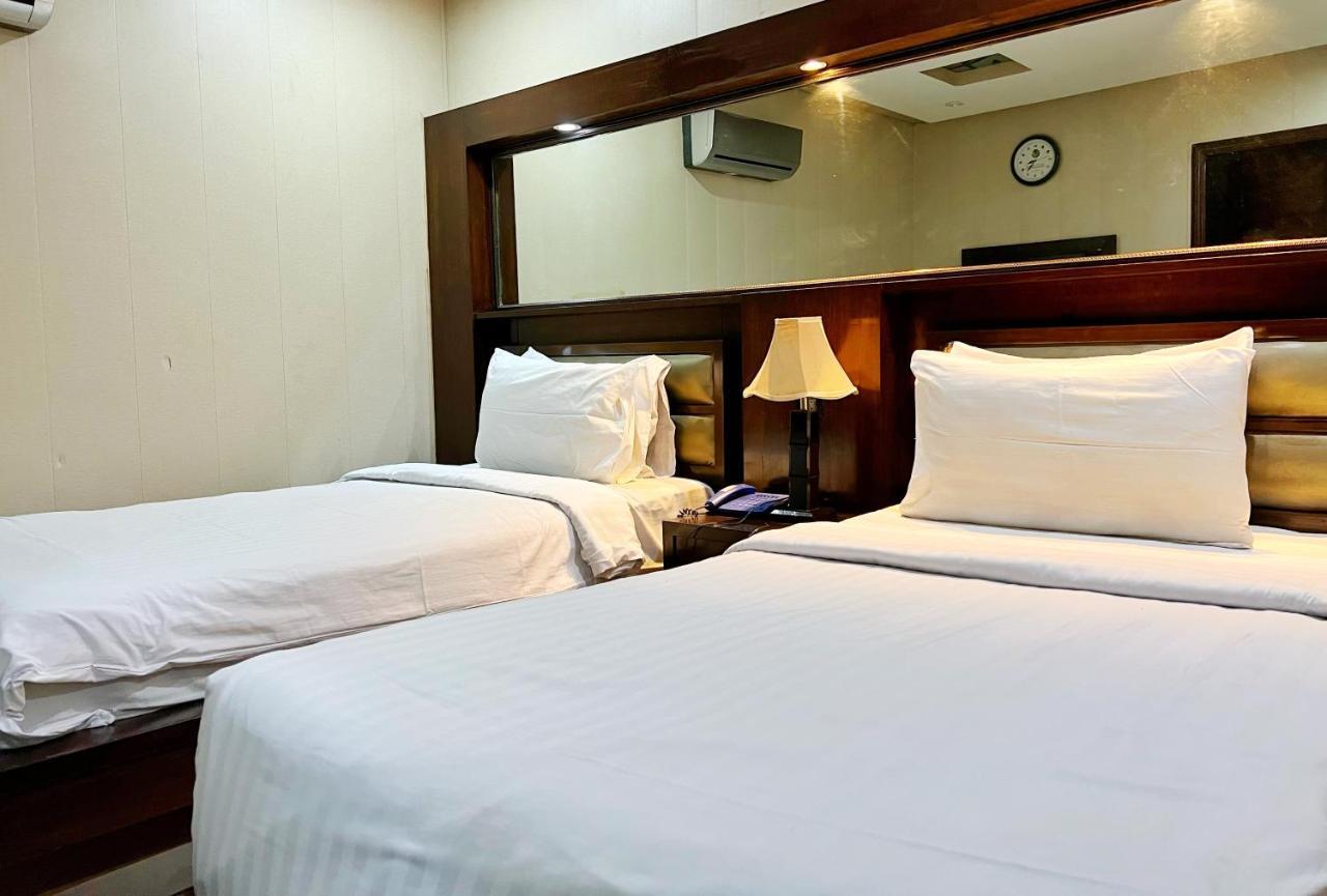 Bling Hotel International Multan Exterior photo