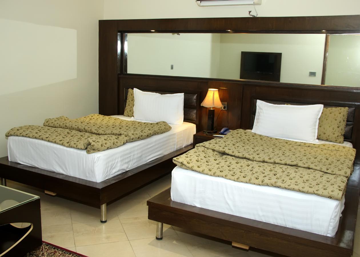Bling Hotel International Multan Exterior photo